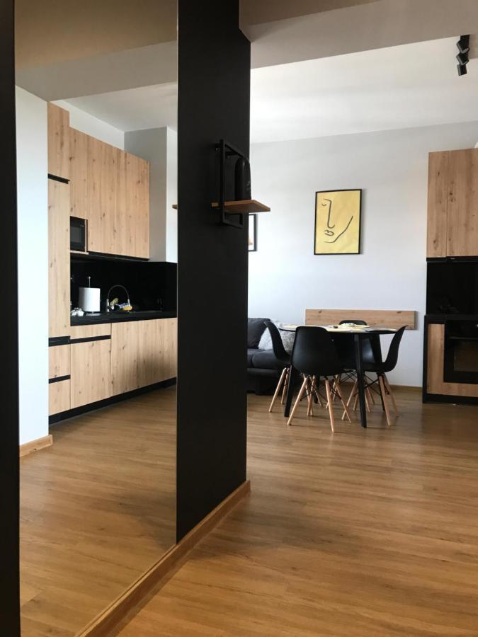 Apartament No82 Yellow Holiday Home Zator Exterior photo