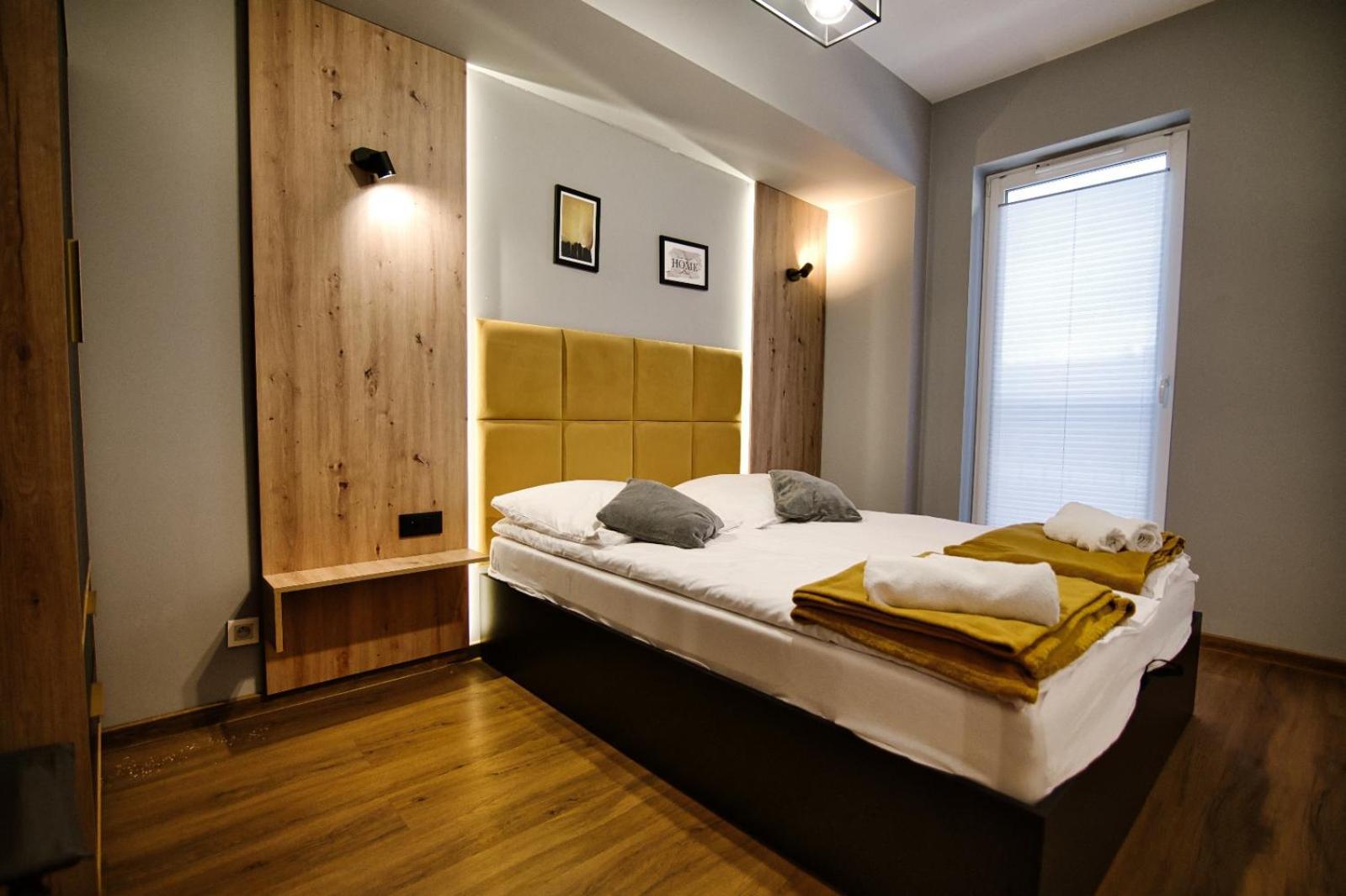 Apartament No82 Yellow Holiday Home Zator Exterior photo